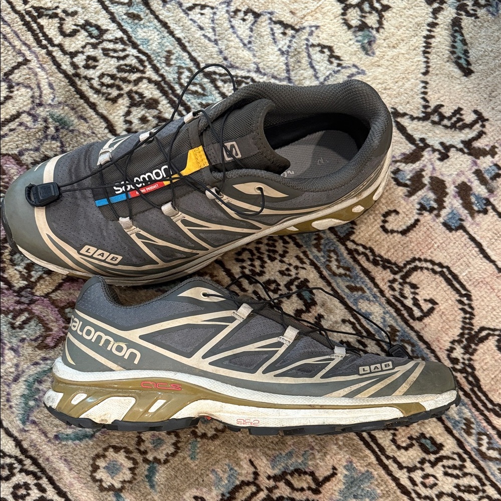 Salomon XT-6
Beluga Dull Gold Shoes